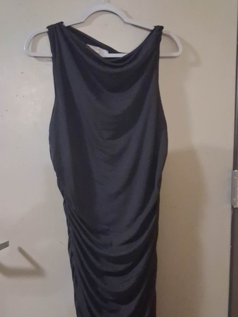 Women's Black Ruched Sleeveless Dress